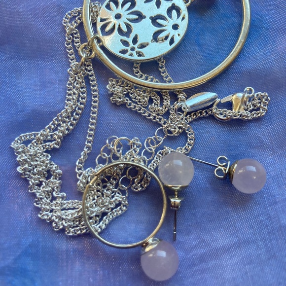 A vintage Necklace Set for girl/woman (ring, pendant on a chain, and earrings) - Picture 1 of 9